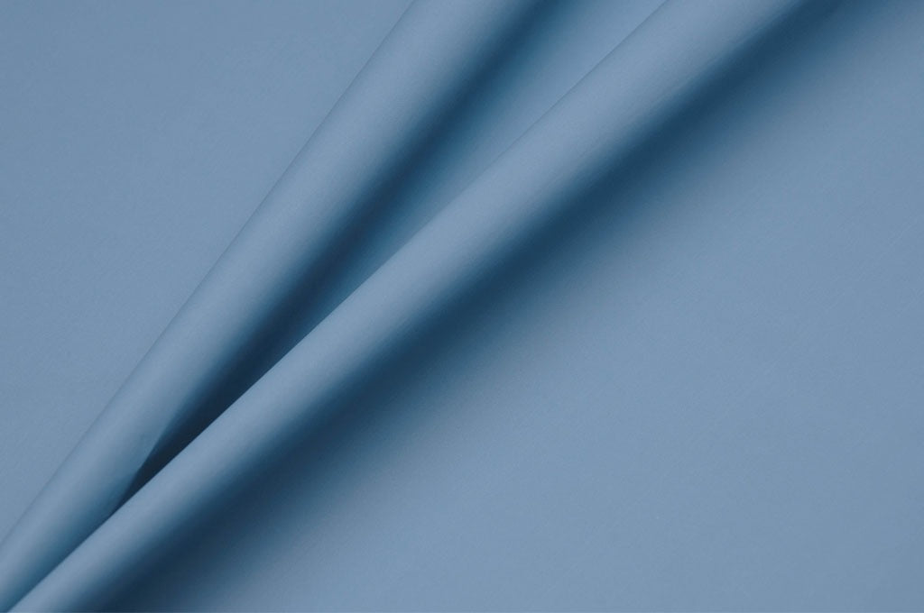 Dekopapier uni Türkisblau (gedecktes Blau) · Nr. F191 – Dekopapierrolle Kraftpapier F191 (50cm breit)