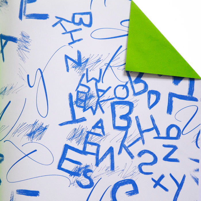Geschenkpapier Buchstaben blau, Rückseite grün · Nr. 60232